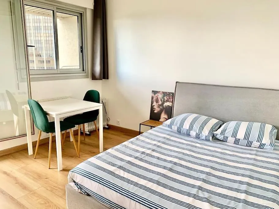 Cosy Balcon Montparnasse Paris